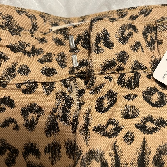 NWT free people leopard print high waisted shorts - Picture 4 of 8